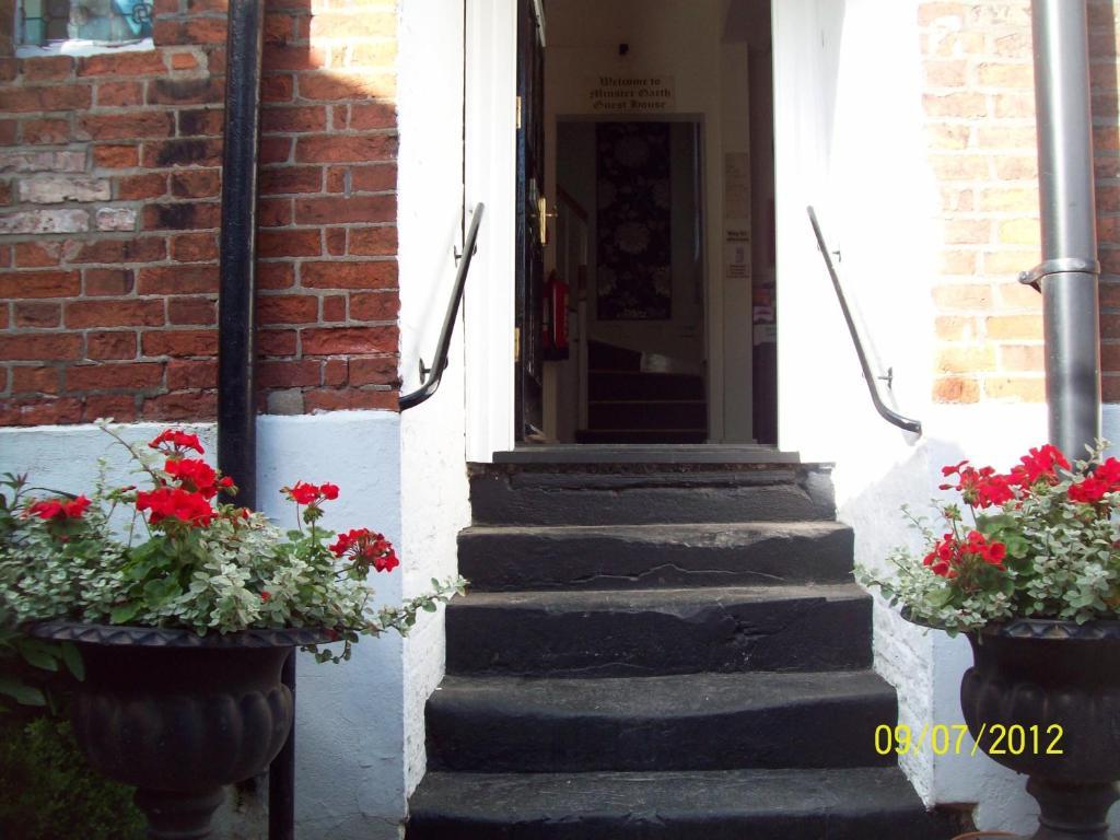 Minster Garth Guest House بيفيرلي المظهر الخارجي الصورة